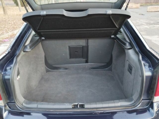 Синий Опель Вектра, объемом двигателя 2.2 л и пробегом 260 тыс. км за 5700 $, фото 11 на Automoto.ua