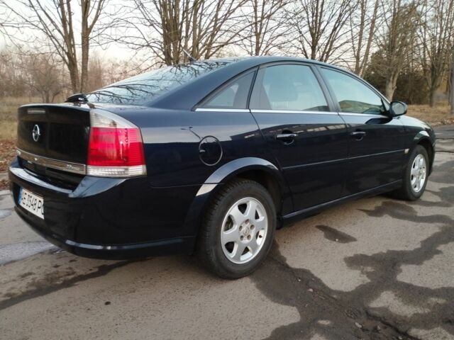 Синий Опель Вектра, объемом двигателя 2.2 л и пробегом 260 тыс. км за 5700 $, фото 9 на Automoto.ua