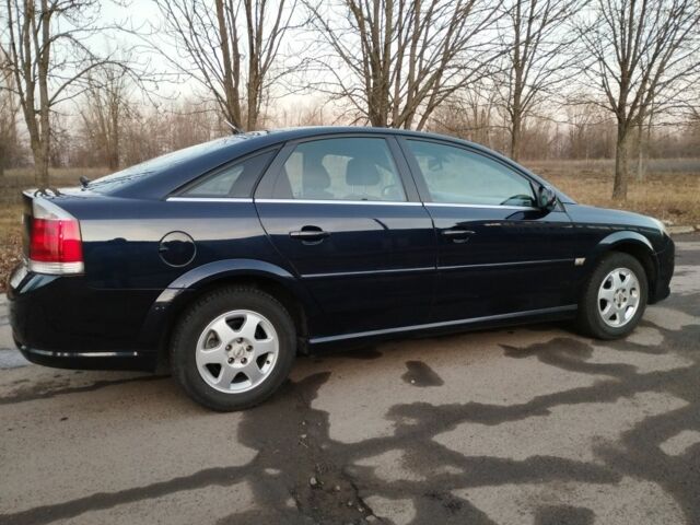 Синий Опель Вектра, объемом двигателя 2.2 л и пробегом 260 тыс. км за 5700 $, фото 12 на Automoto.ua