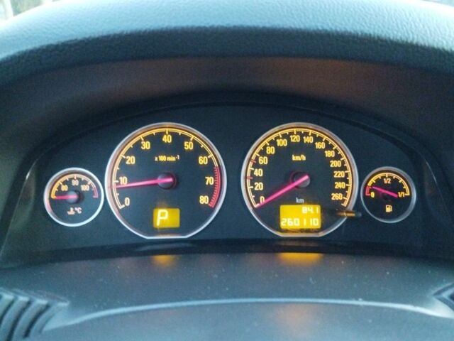 Синий Опель Вектра, объемом двигателя 2.2 л и пробегом 260 тыс. км за 5700 $, фото 18 на Automoto.ua