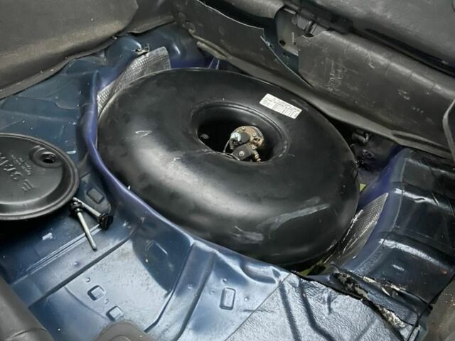 Синій Опель Вектра, об'ємом двигуна 0 л та пробігом 277 тис. км за 1477 $, фото 11 на Automoto.ua