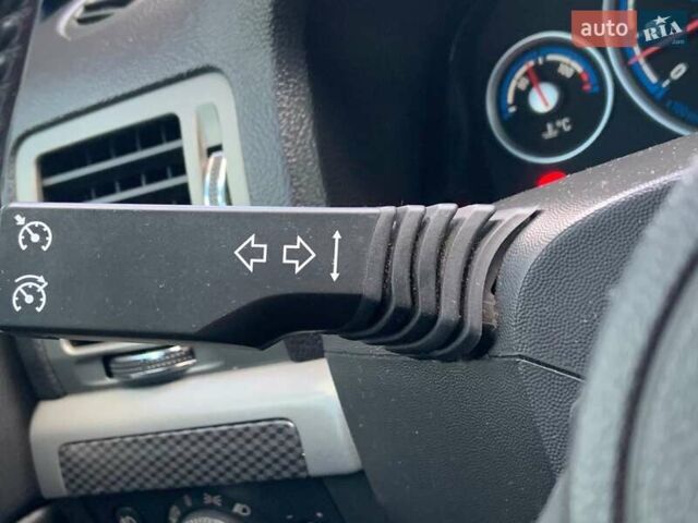 Синій Опель Вектра, об'ємом двигуна 2.79 л та пробігом 250 тис. км за 9290 $, фото 16 на Automoto.ua