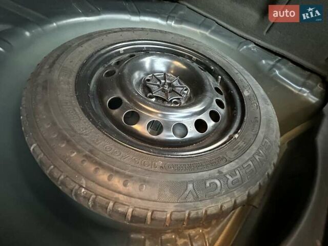 Синій Опель Вектра, об'ємом двигуна 1.91 л та пробігом 236 тис. км за 6350 $, фото 48 на Automoto.ua