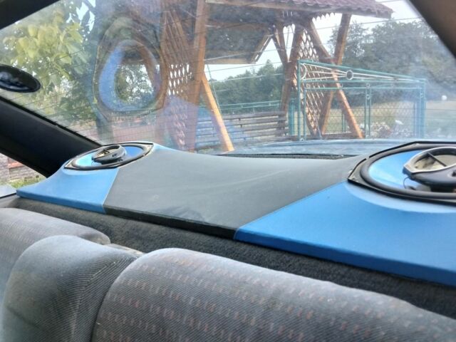 Зелений Опель Вектра, об'ємом двигуна 1.6 л та пробігом 3 тис. км за 1600 $, фото 3 на Automoto.ua