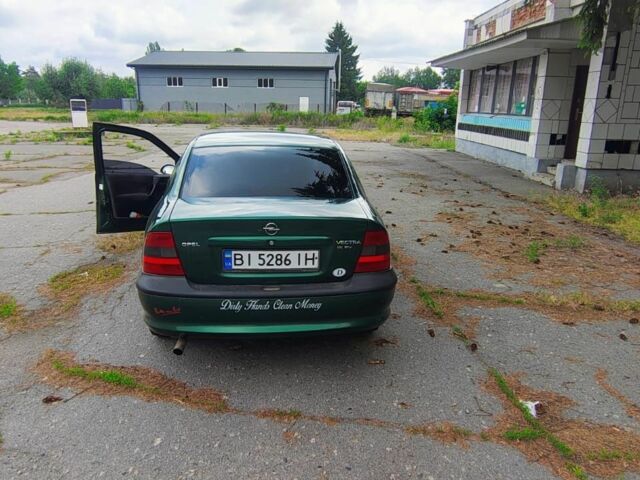 Опель Вектра 1996 в Львове на Automoto.ua Зеленый Опель Вектра, объемом двигателя 1.6 л и пробегом 225 тыс. км за 3300 $, фото 4 на Automoto.ua