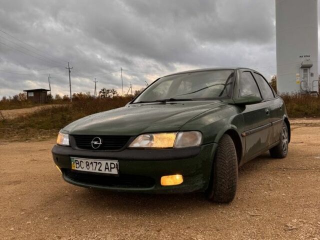 Зеленый Опель Вектра, объемом двигателя 2.5 л и пробегом 230 тыс. км за 550 $, фото 2 на Automoto.ua