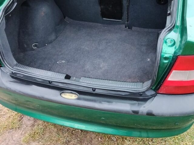 Зеленый Опель Вектра, объемом двигателя 2 л и пробегом 340 тыс. км за 2000 $, фото 3 на Automoto.ua