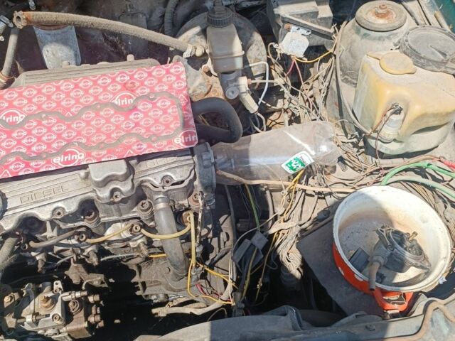 Зеленый Опель Вектра, объемом двигателя 1 л и пробегом 200 тыс. км за 250 $, фото 1 на Automoto.ua