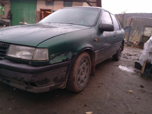 Зелений Опель Вектра, об'ємом двигуна 1 л та пробігом 1 тис. км за 700 $, фото 2 на Automoto.ua