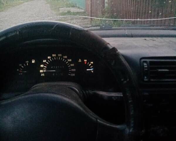 Зеленый Опель Вектра, объемом двигателя 1.6 л и пробегом 470 тыс. км за 1000 $, фото 1 на Automoto.ua