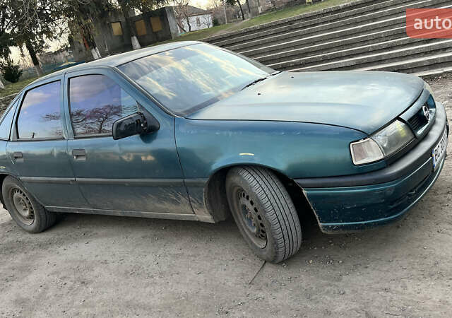 Зеленый Опель Вектра, объемом двигателя 1.8 л и пробегом 300 тыс. км за 1200 $, фото 8 на Automoto.ua