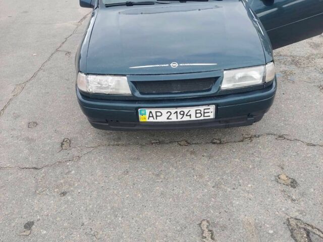 Зеленый Опель Вектра, объемом двигателя 2 л и пробегом 123 тыс. км за 1200 $, фото 5 на Automoto.ua