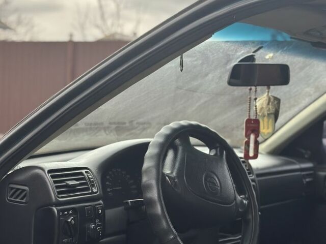 Зеленый Опель Вектра, объемом двигателя 1.8 л и пробегом 309 тыс. км за 999 $, фото 7 на Automoto.ua