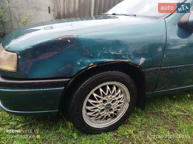 Зеленый Опель Вектра, объемом двигателя 1.8 л и пробегом 400 тыс. км за 1590 $, фото 24 на Automoto.ua