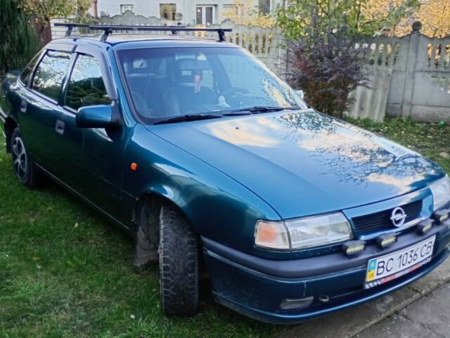 Зелений Опель Вектра, об'ємом двигуна 1.8 л та пробігом 300 тис. км за 1200 $, фото 5 на Automoto.ua