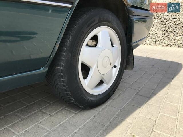 Зеленый Опель Вектра, объемом двигателя 2 л и пробегом 316 тыс. км за 1400 $, фото 8 на Automoto.ua