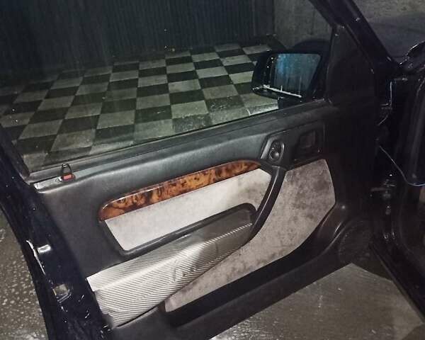 Зеленый Опель Вектра, объемом двигателя 2 л и пробегом 201 тыс. км за 2200 $, фото 2 на Automoto.ua