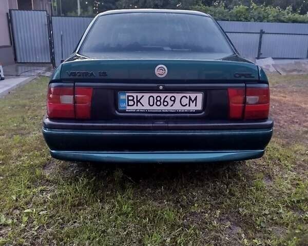Зелений Опель Вектра, об'ємом двигуна 1.8 л та пробігом 255 тис. км за 2000 $, фото 2 на Automoto.ua