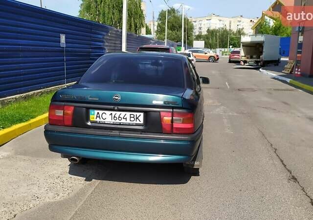 Зеленый Опель Вектра, объемом двигателя 1.6 л и пробегом 380 тыс. км за 1800 $, фото 28 на Automoto.ua