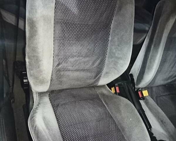 Зеленый Опель Вектра, объемом двигателя 2 л и пробегом 201 тыс. км за 2200 $, фото 3 на Automoto.ua