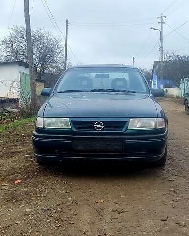 Зелений Опель Вектра, об'ємом двигуна 2 л та пробігом 100 тис. км за 1150 $, фото 4 на Automoto.ua