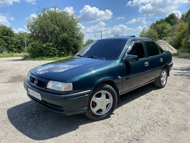 Зелений Опель Вектра, об'ємом двигуна 1.8 л та пробігом 270 тис. км за 2499 $, фото 1 на Automoto.ua