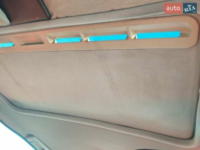 Зеленый Опель Вектра, объемом двигателя 2 л и пробегом 352 тыс. км за 2100 $, фото 7 на Automoto.ua