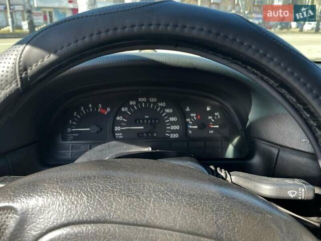 Зелений Опель Вектра, об'ємом двигуна 1.7 л та пробігом 300 тис. км за 2200 $, фото 6 на Automoto.ua