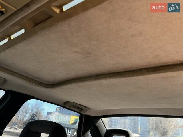 Зелений Опель Вектра, об'ємом двигуна 1.7 л та пробігом 300 тис. км за 2200 $, фото 11 на Automoto.ua