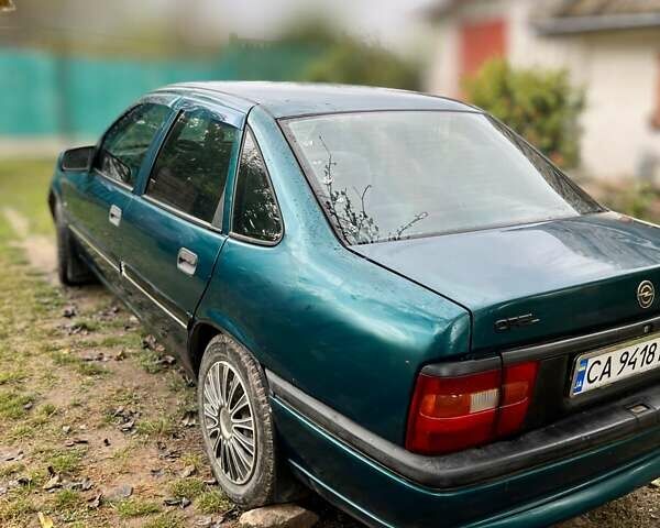 Опель Вектра 1995 в Умани на Automoto.ua Зеленый Опель Вектра, объемом двигателя 2 л и пробегом 318 тыс. км за 2300 $, фото 2 на Automoto.ua