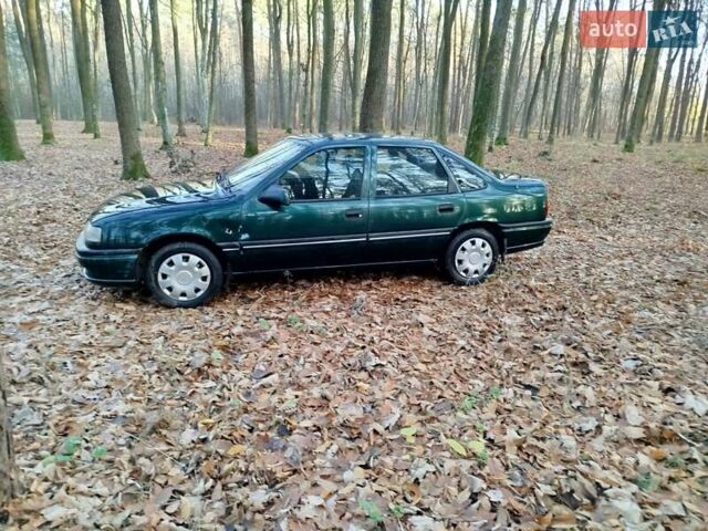 Зеленый Опель Вектра, объемом двигателя 1.7 л и пробегом 250 тыс. км за 1390 $, фото 14 на Automoto.ua