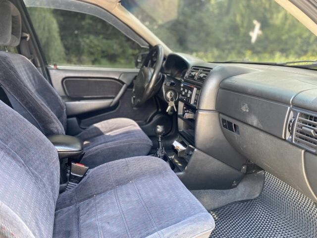 Зелений Опель Вектра, об'ємом двигуна 1.8 л та пробігом 270 тис. км за 2499 $, фото 6 на Automoto.ua