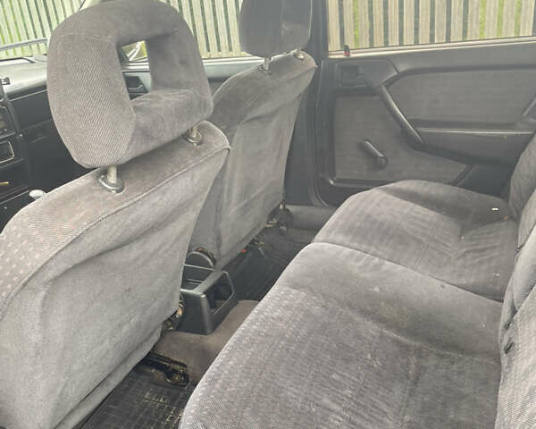 Зелений Опель Вектра, об'ємом двигуна 1.6 л та пробігом 380 тис. км за 1000 $, фото 6 на Automoto.ua