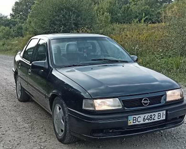 Зеленый Опель Вектра, объемом двигателя 2 л и пробегом 350 тыс. км за 1800 $, фото 1 на Automoto.ua