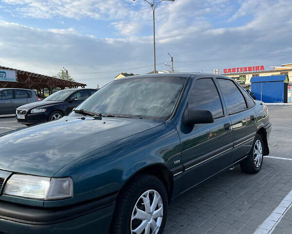 Зелений Опель Вектра, об'ємом двигуна 2 л та пробігом 300 тис. км за 1700 $, фото 5 на Automoto.ua