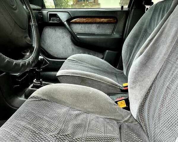 Опель Вектра 1995 в Умани на Automoto.ua Зеленый Опель Вектра, объемом двигателя 2 л и пробегом 318 тыс. км за 2300 $, фото 9 на Automoto.ua