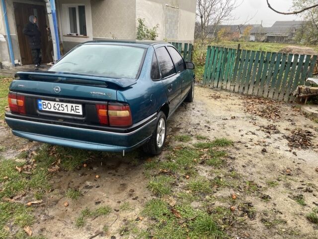 Зеленый Опель Вектра, объемом двигателя 2 л и пробегом 280 тыс. км за 1500 $, фото 2 на Automoto.ua