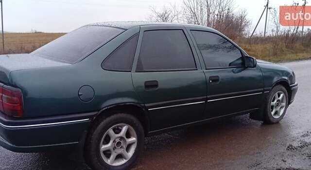 Зеленый Опель Вектра, объемом двигателя 2 л и пробегом 350 тыс. км за 1450 $, фото 1 на Automoto.ua