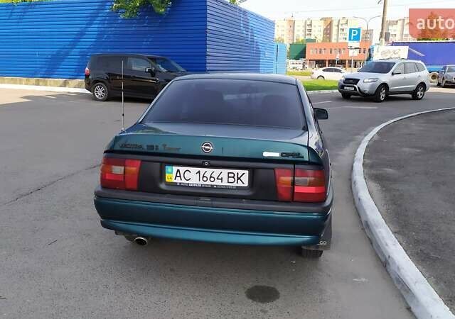 Зеленый Опель Вектра, объемом двигателя 1.6 л и пробегом 380 тыс. км за 1800 $, фото 3 на Automoto.ua