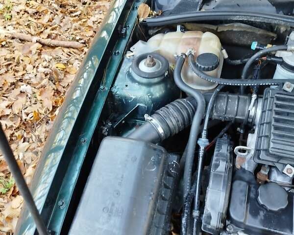 Зеленый Опель Вектра, объемом двигателя 1.7 л и пробегом 250 тыс. км за 1390 $, фото 11 на Automoto.ua