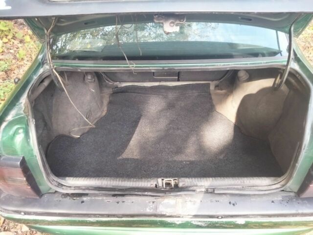 Зеленый Опель Вектра, объемом двигателя 1 л и пробегом 340 тыс. км за 1200 $, фото 4 на Automoto.ua