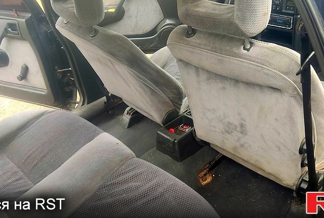 Зеленый Опель Вектра, объемом двигателя 2 л и пробегом 100 тыс. км за 1150 $, фото 1 на Automoto.ua