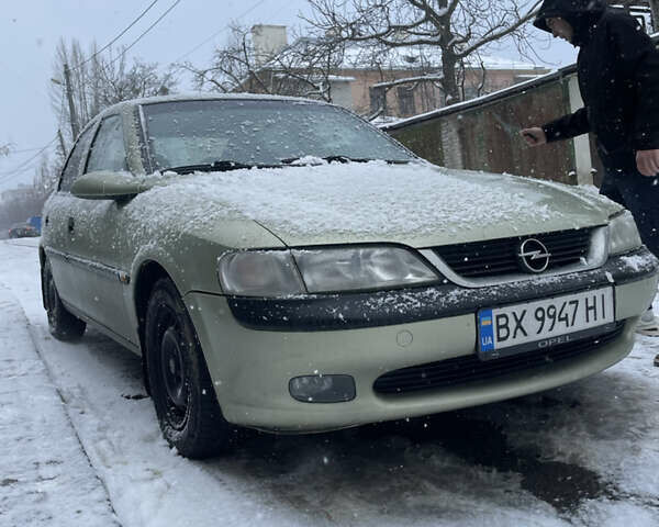 Зеленый Опель Вектра, объемом двигателя 1.6 л и пробегом 396 тыс. км за 2500 $, фото 10 на Automoto.ua