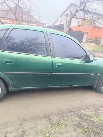 Зеленый Опель Вектра, объемом двигателя 2 л и пробегом 246 тыс. км за 2000 $, фото 7 на Automoto.ua