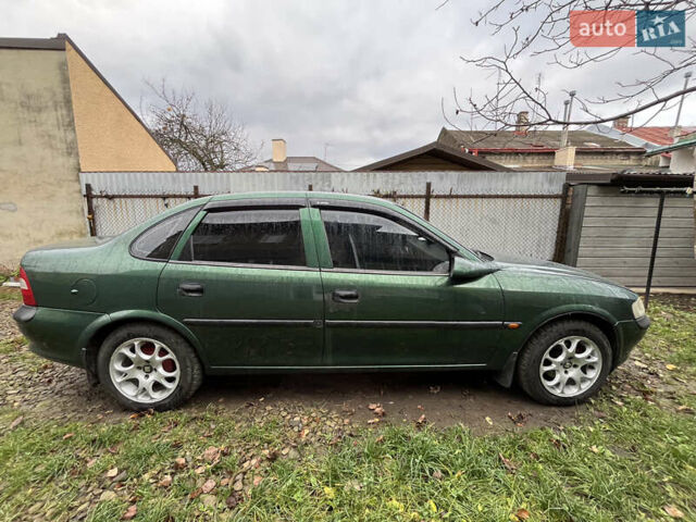 Зеленый Опель Вектра, объемом двигателя 1.6 л и пробегом 273 тыс. км за 2800 $, фото 12 на Automoto.ua