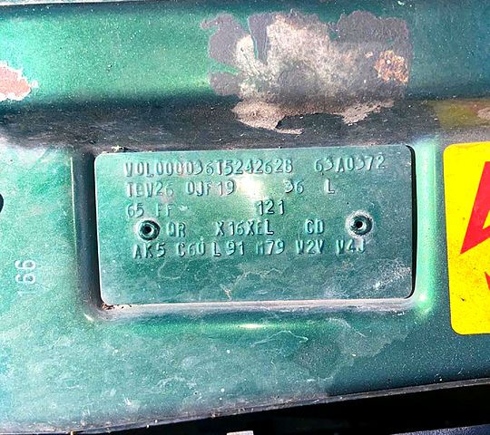Зеленый Опель Вектра, объемом двигателя 1.6 л и пробегом 380 тыс. км за 2800 $, фото 8 на Automoto.ua