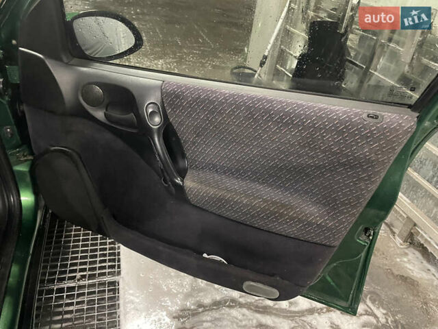 Зеленый Опель Вектра, объемом двигателя 1.8 л и пробегом 280 тыс. км за 2500 $, фото 12 на Automoto.ua