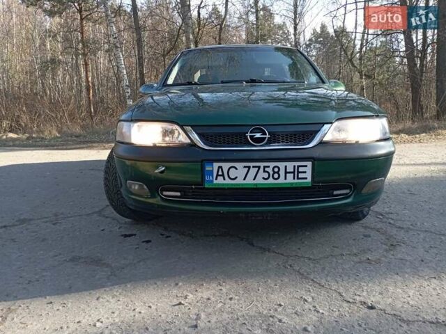 Зеленый Опель Вектра, объемом двигателя 2 л и пробегом 370 тыс. км за 2600 $, фото 10 на Automoto.ua