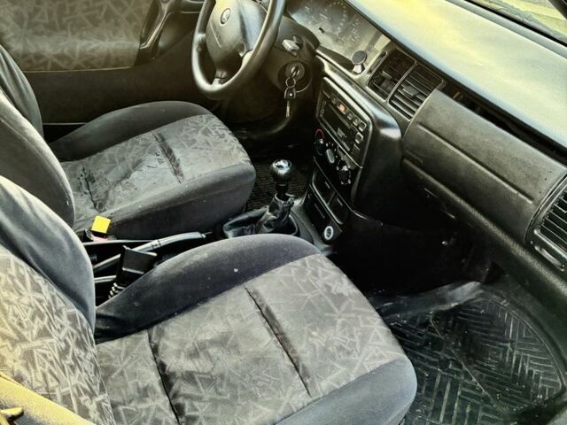 Зеленый Опель Вектра, объемом двигателя 2 л и пробегом 370 тыс. км за 1000 $, фото 11 на Automoto.ua