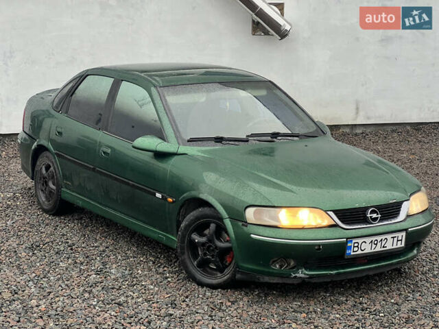 Зелений Опель Вектра, об'ємом двигуна 2 л та пробігом 359 тис. км за 899 $, фото 7 на Automoto.ua